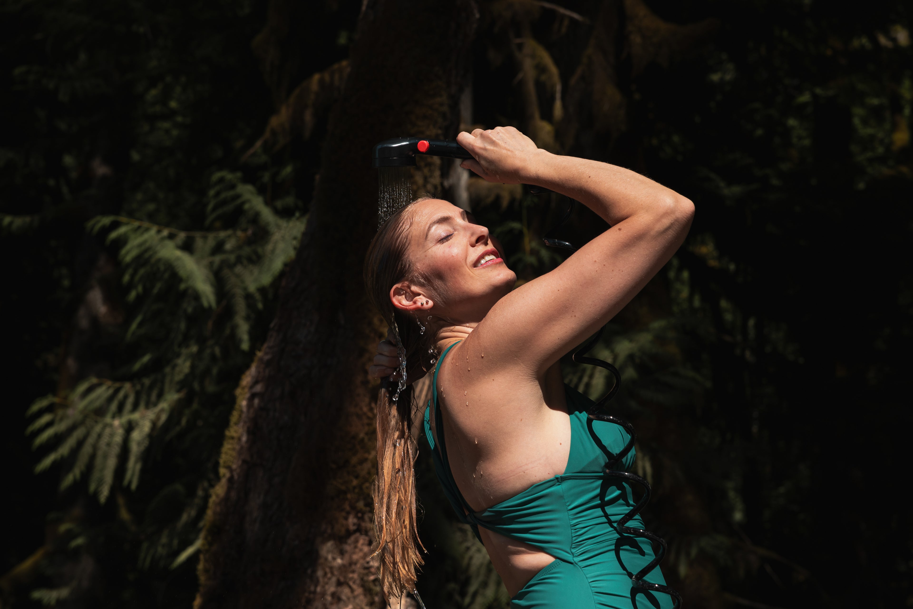 Tankogo: Portable Hot Shower