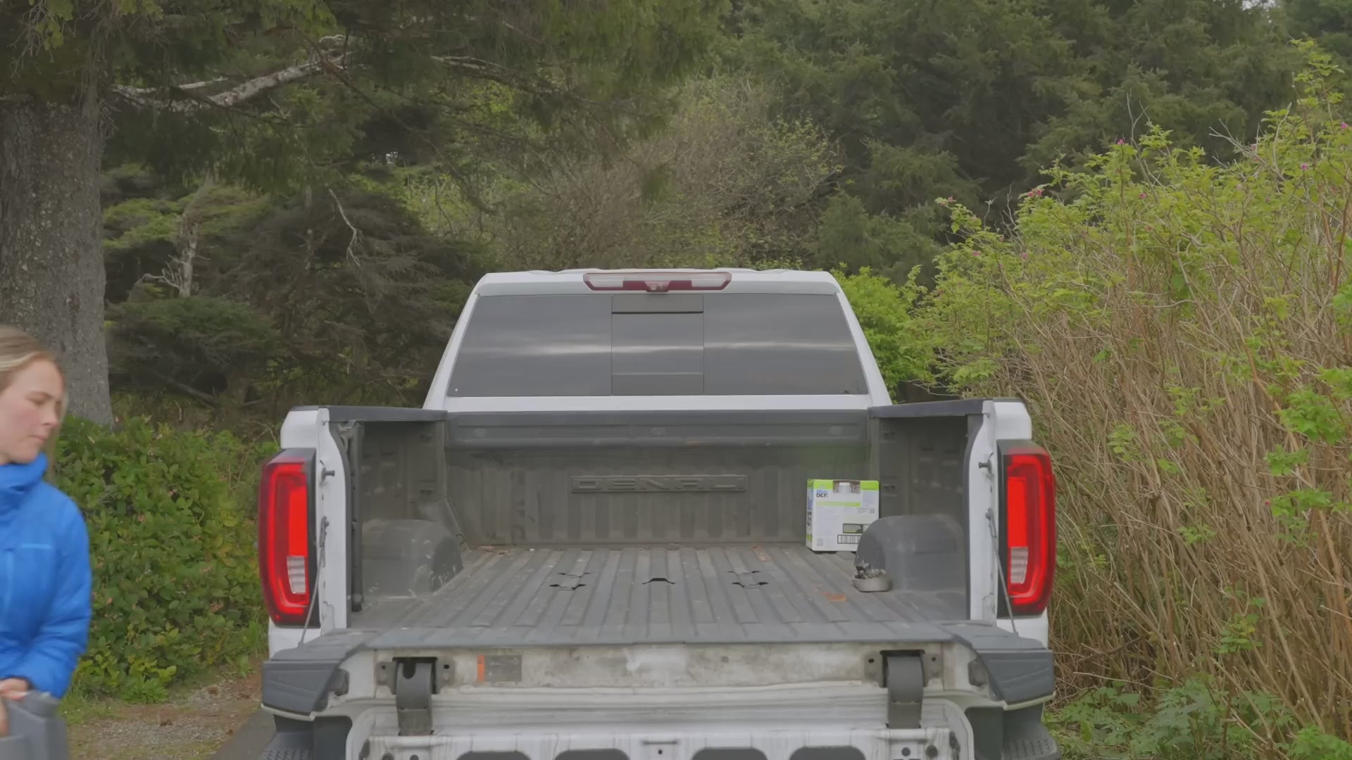 Load video: Mav's review on Tankogo portable hot shower